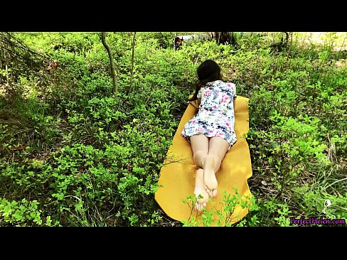 ❤️ Stranger on Tinder Masturbates My Pussy and Fucks Passionately in the woods (En främling på Tinder onanerar min fitta och knullar passionerat i skogen) ❤️ Porno vk at sv.vbdsm.ru ❤